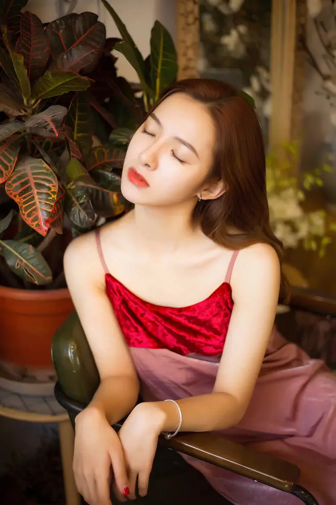 保山广州高端商务伴游晓雯