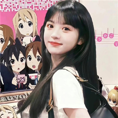 保山伴游女生易云的资料