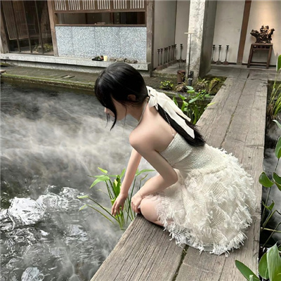 保山伴游女生仇吉月的资料