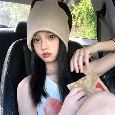 保山伴游女生丛河灵的资料
